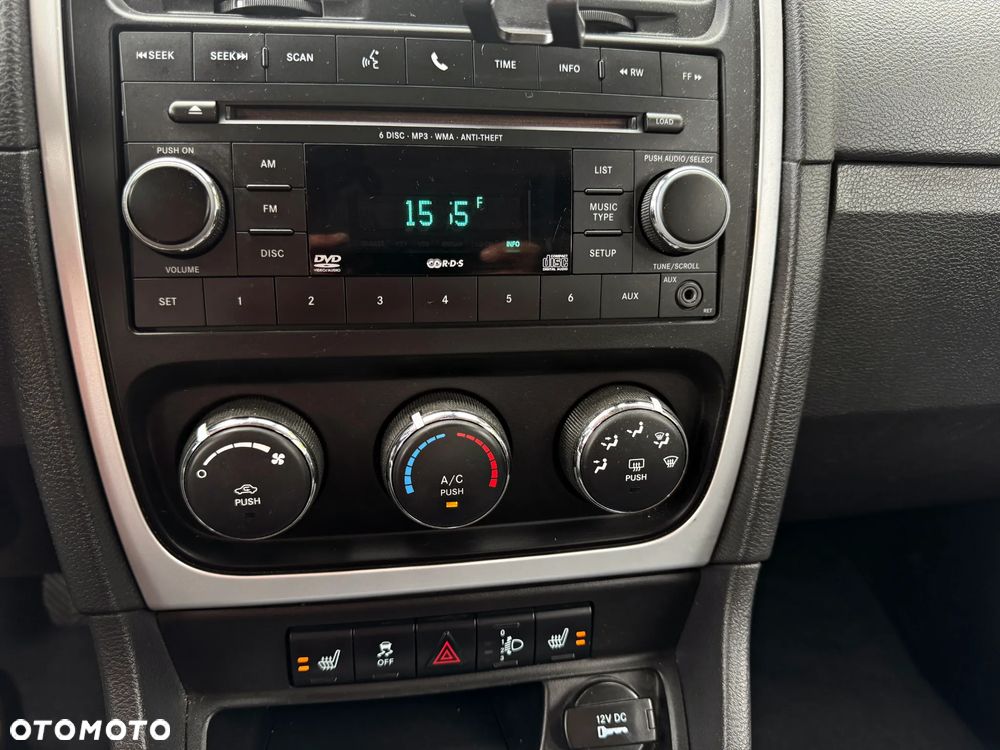 Dodge Caliber 2.0 SE - 26