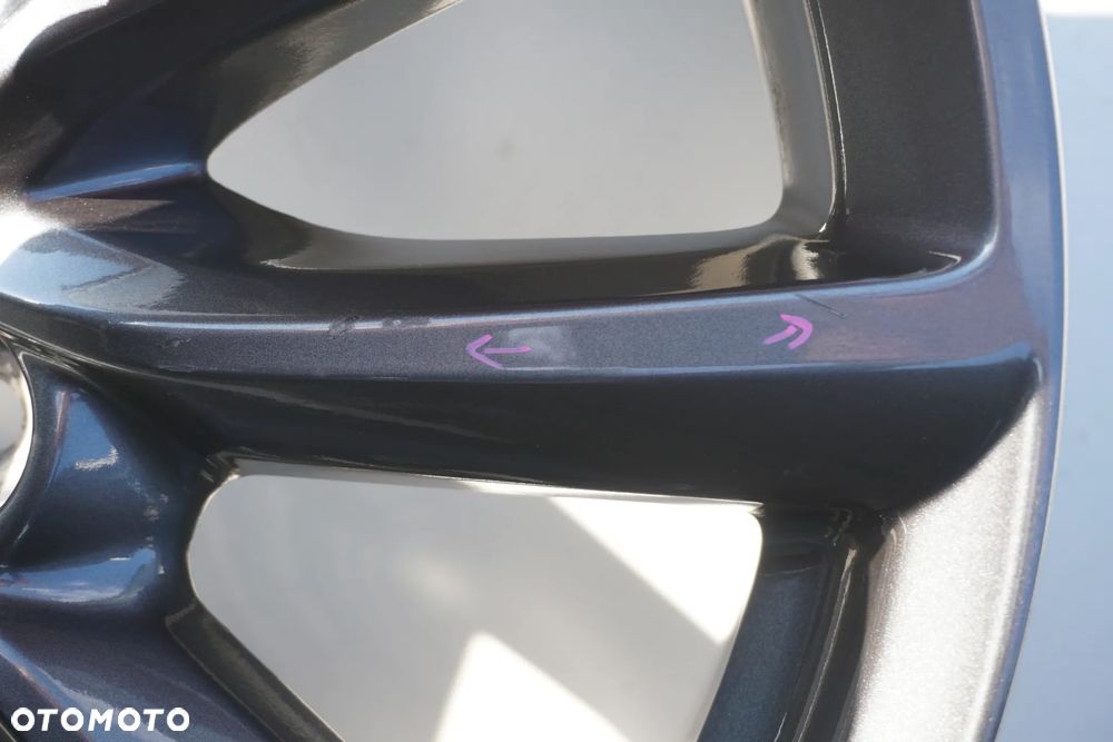 Mazda 5x114,3 18 7J et45 9965B57080 stan bdb- - 2