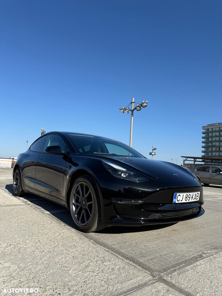 Tesla Model 3 Standard Reichweite Plus Hinterradantrieb - 4