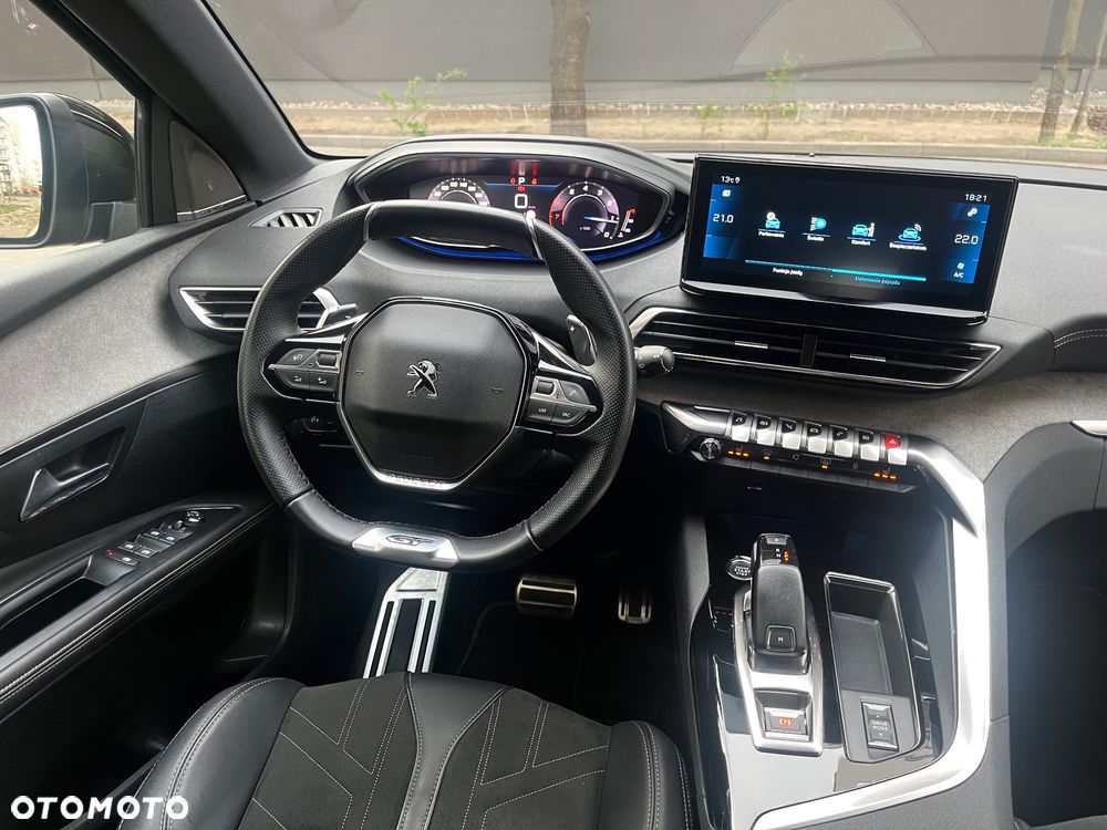 Peugeot 5008 PureTech 180 EAT8 Stop & Start GT Pack - 18