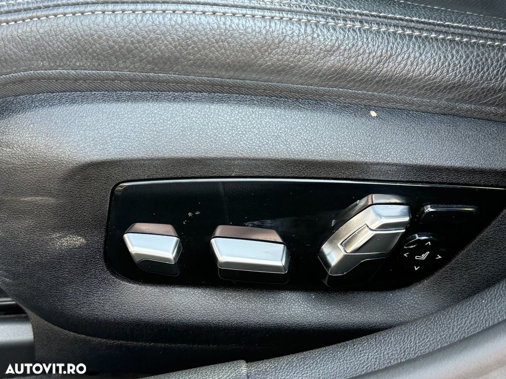 BMW Seria 5 530d xDrive AT MHEV - 10