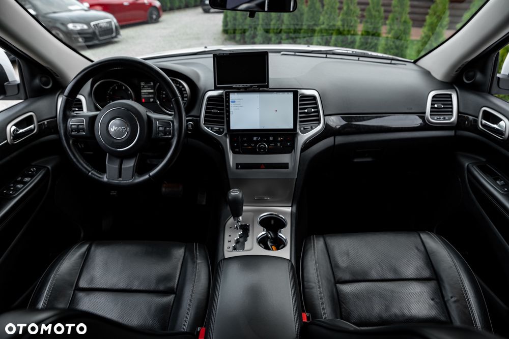 Jeep Grand Cherokee 3.0 CRD Laredo - 27