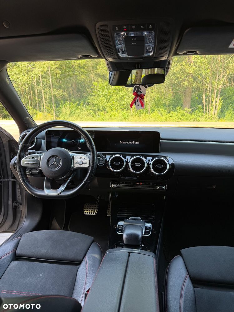 Mercedes-Benz Klasa A 220 AMG Line 7G-DCT - 11
