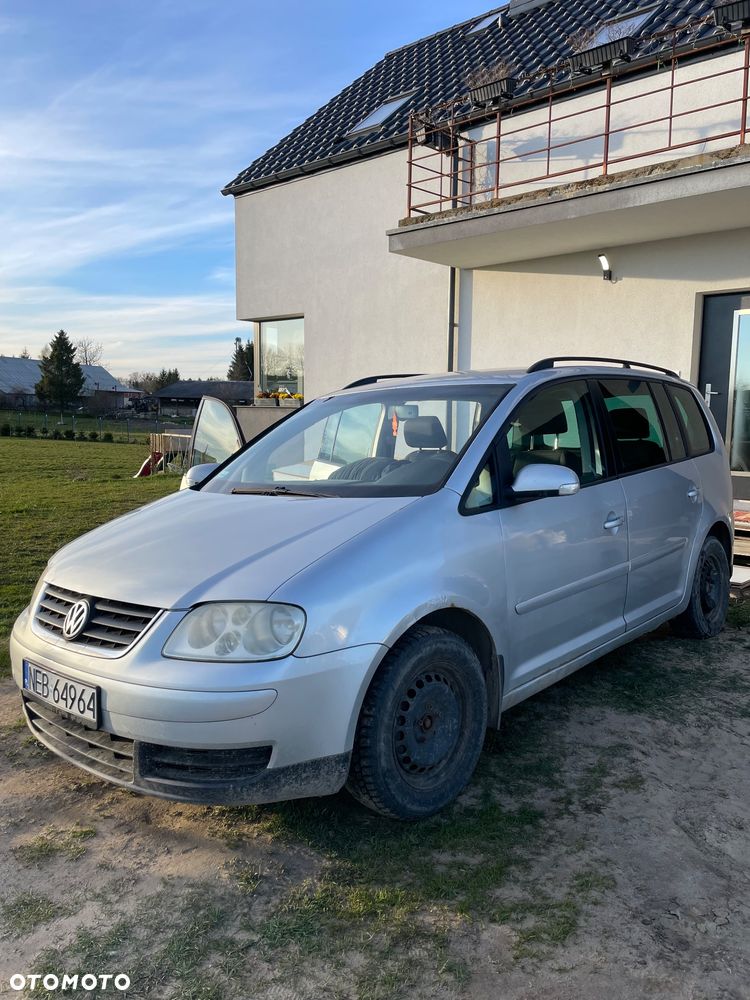 Volkswagen Touran 1.9 TDI Basis - 1