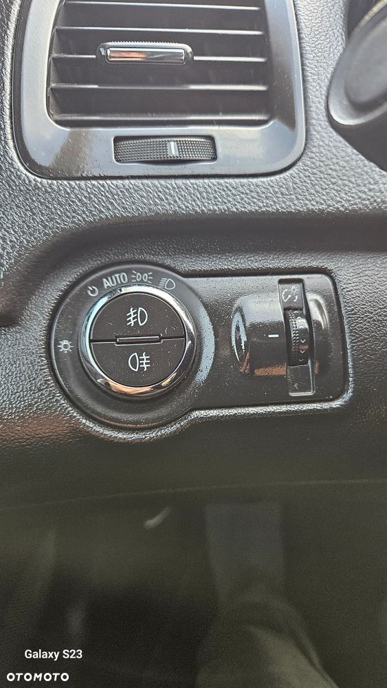 Opel Insignia 2.0 CDTI Cosmo S&S - 16