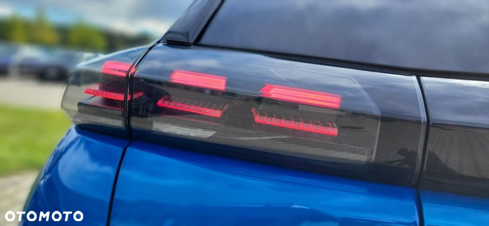 Peugeot 2008 1.2 PureTech GT S&S EAT8 - 32