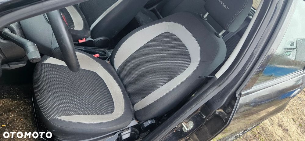 Fotel kierowcy pasażera kanapa Fiat Punto III 2012 Twinair 5d hatchback - 1