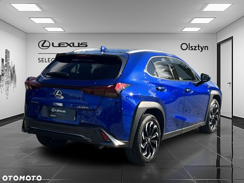 Lexus UX
