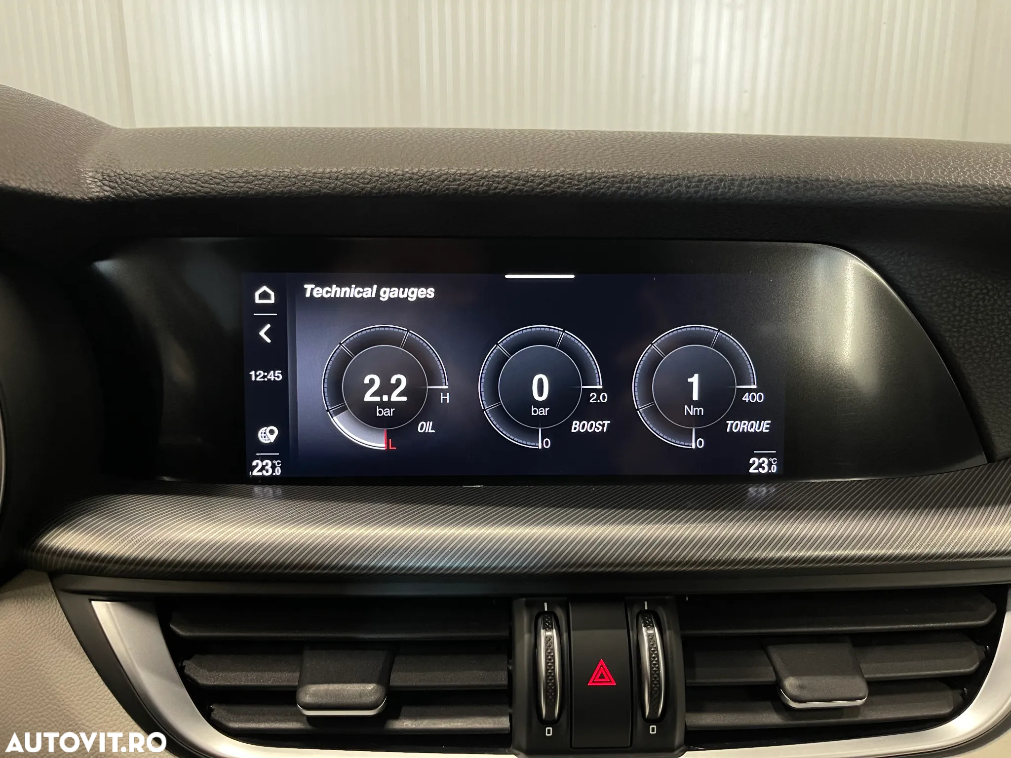 Alfa Romeo Stelvio 2.0 Turbo AWD AT8 Veloce - 16