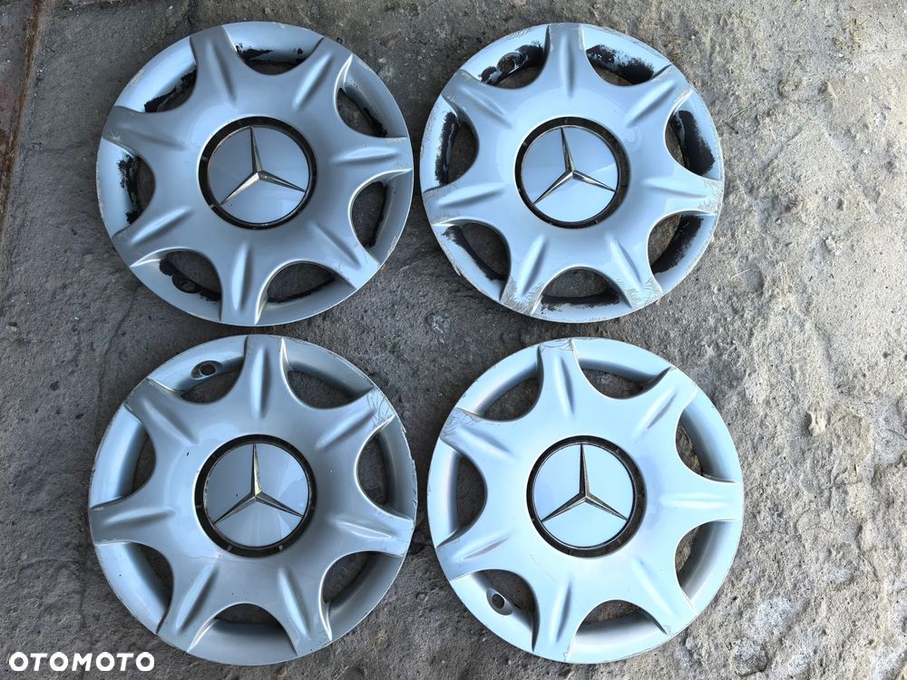 Mercedes E klasa w210 Kołpaki 15" KOMPLET - 1