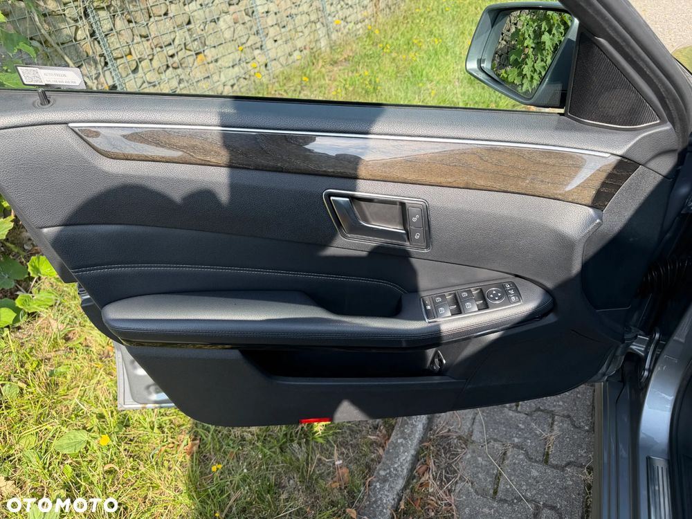 Mercedes-Benz Klasa E 200 7G-TRONIC Avantgarde - 36