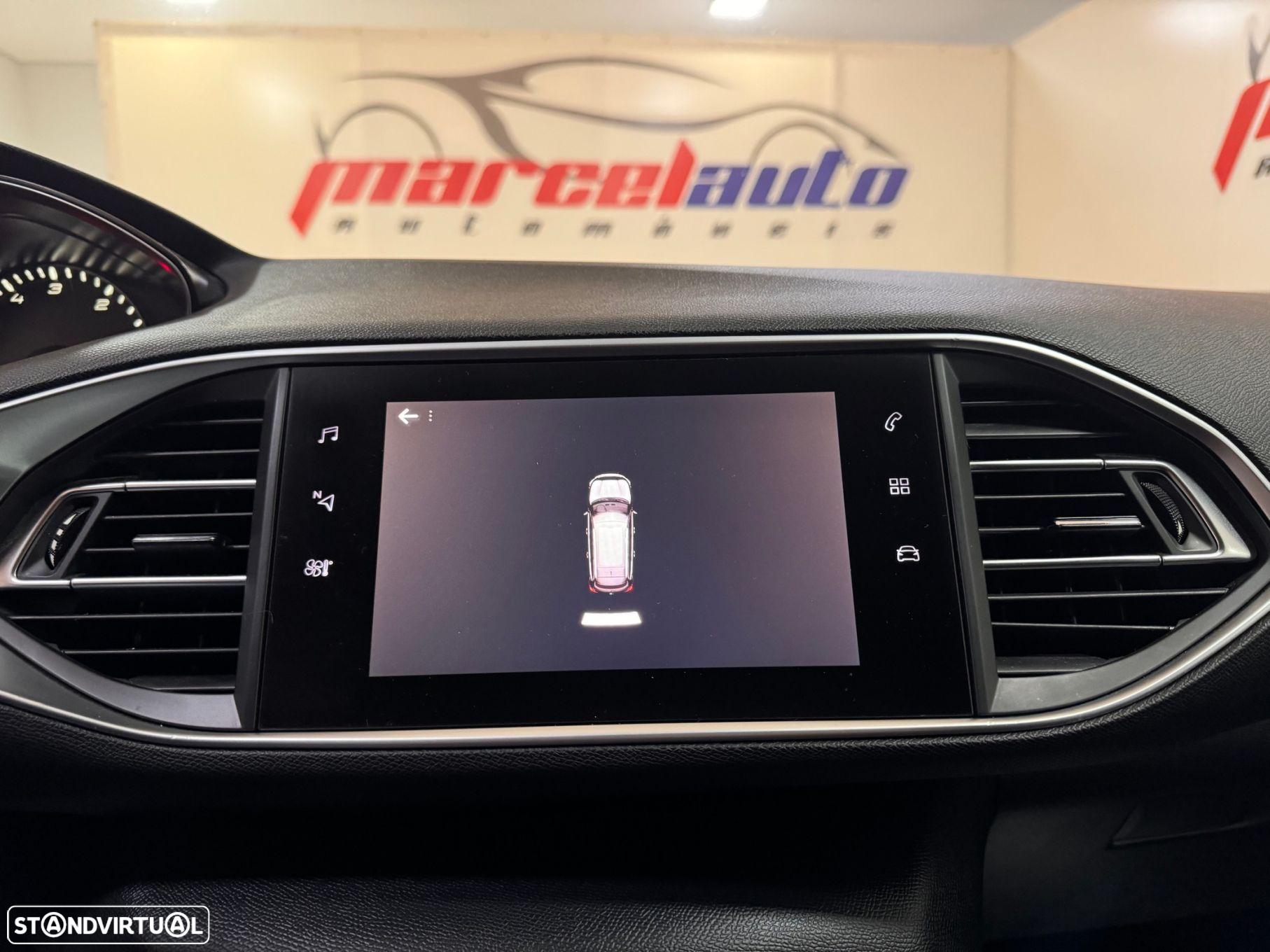 Peugeot 308 1.5 BlueHDi Style - 24