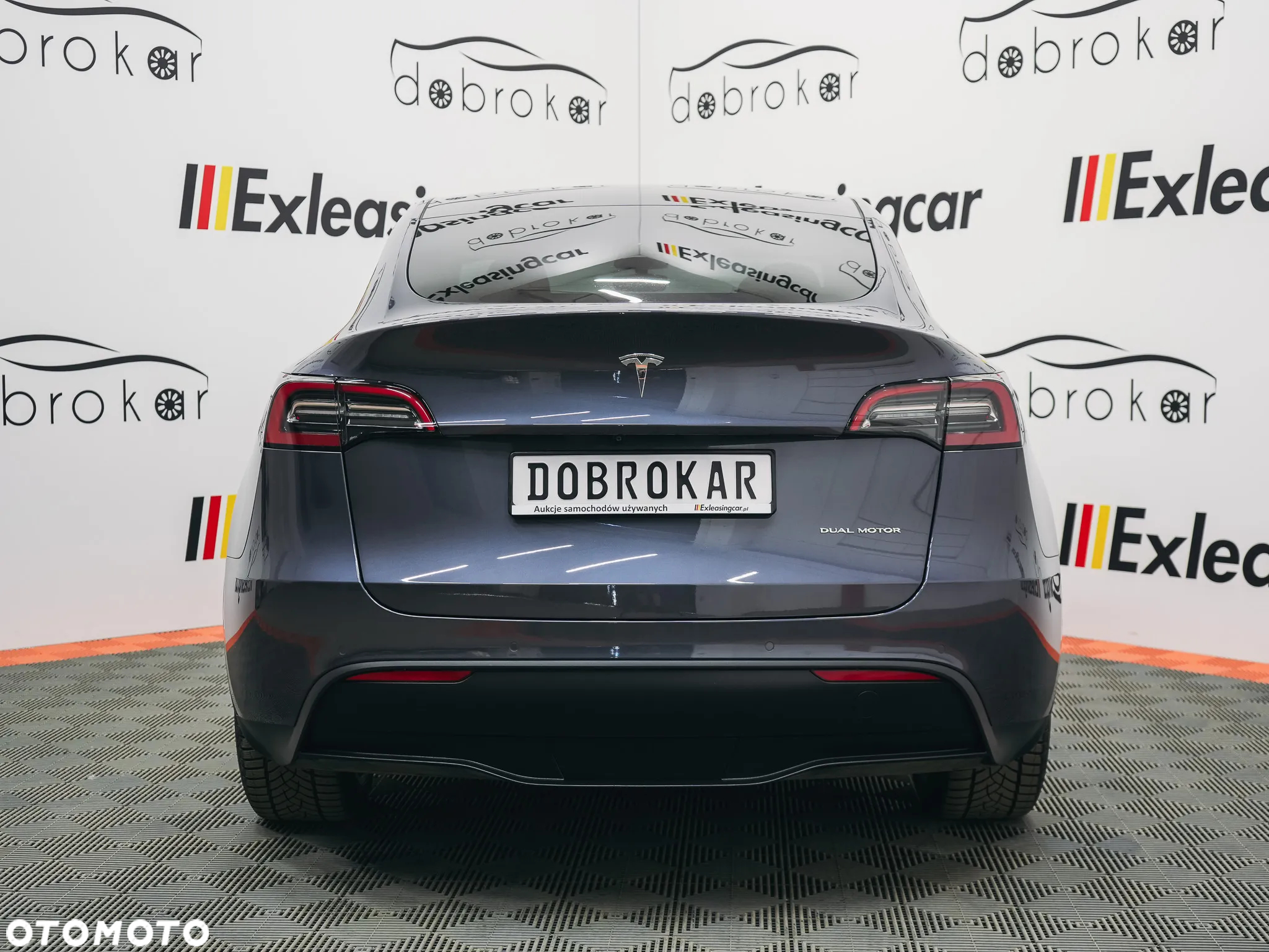 Tesla Y Model Long Range Dual Motor AWD - 11