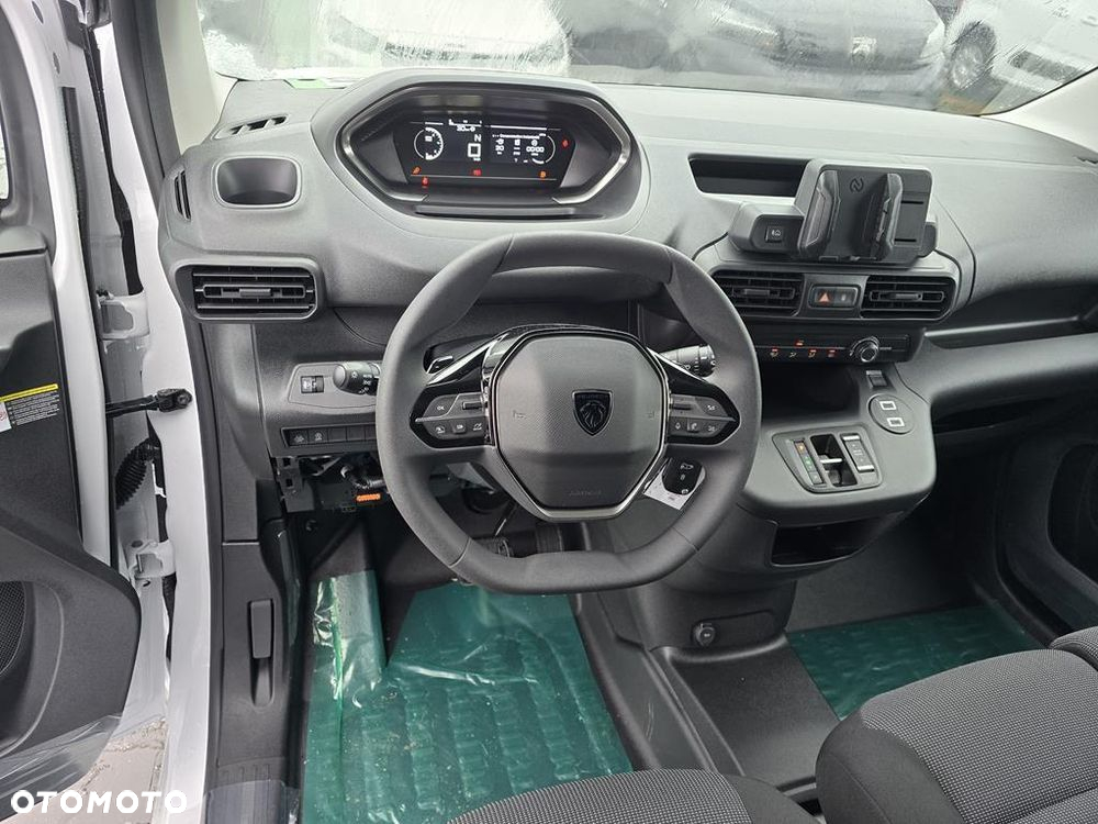 Peugeot Partner Van - 18