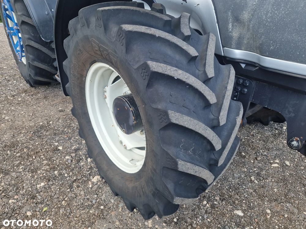 Valtra T190 HiTech PEŁZAKI SPRĘŻARKA - 16