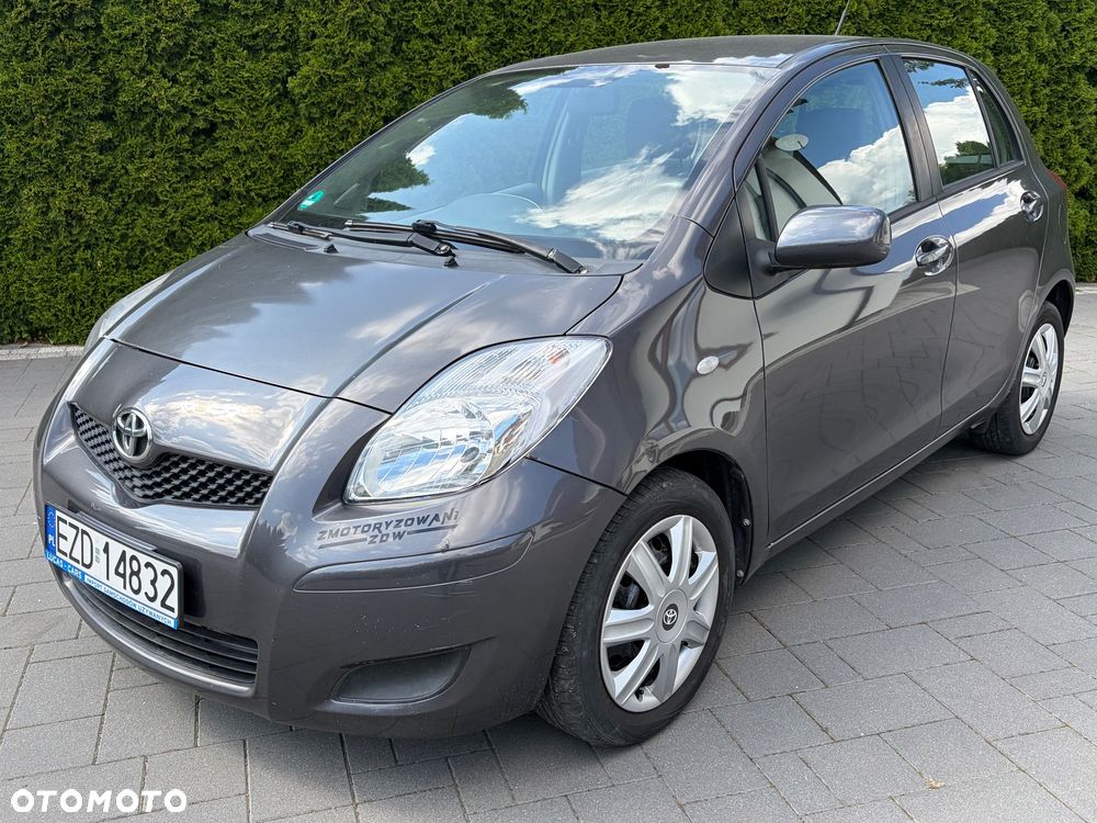 Toyota Yaris 1.33 VVT-i Cool - 1