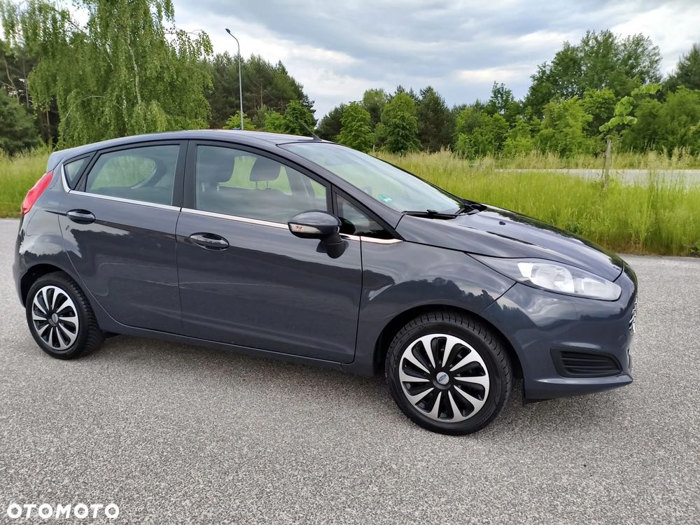 Ford Fiesta - 17