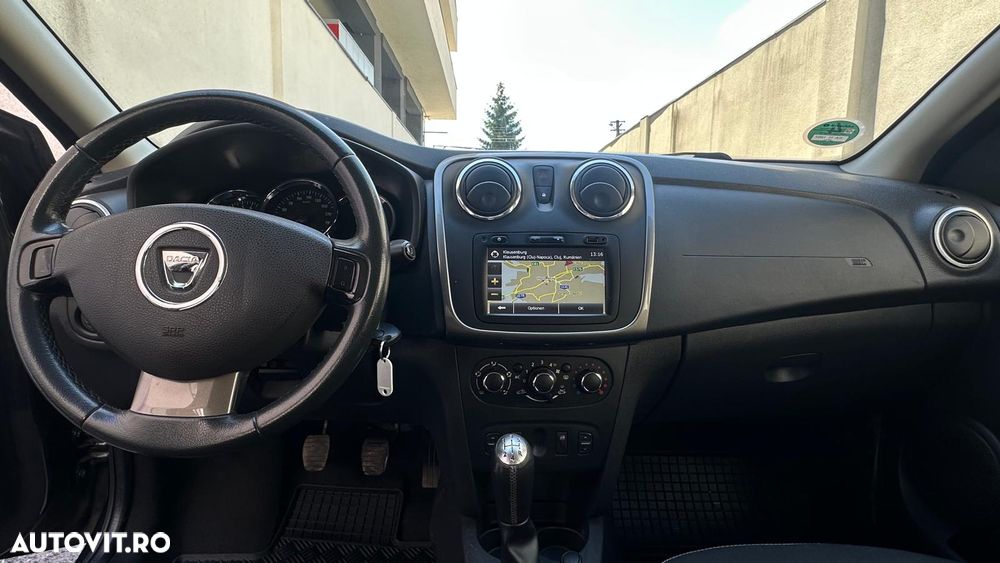 Dacia Logan 0.9 TCe Prestige - 8
