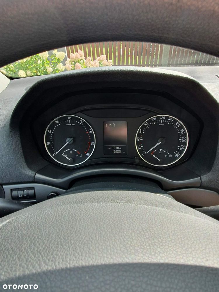 Skoda Octavia 1.6 Active - 3