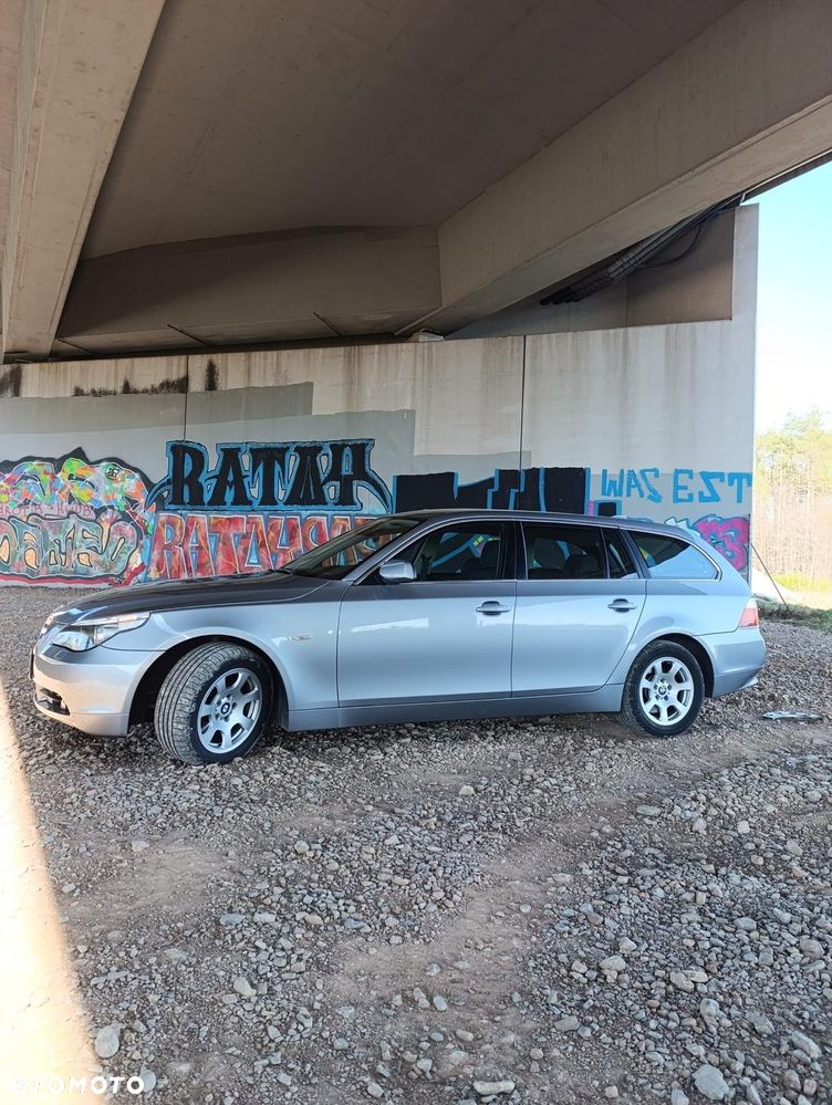 BMW Seria 5 525d - 7