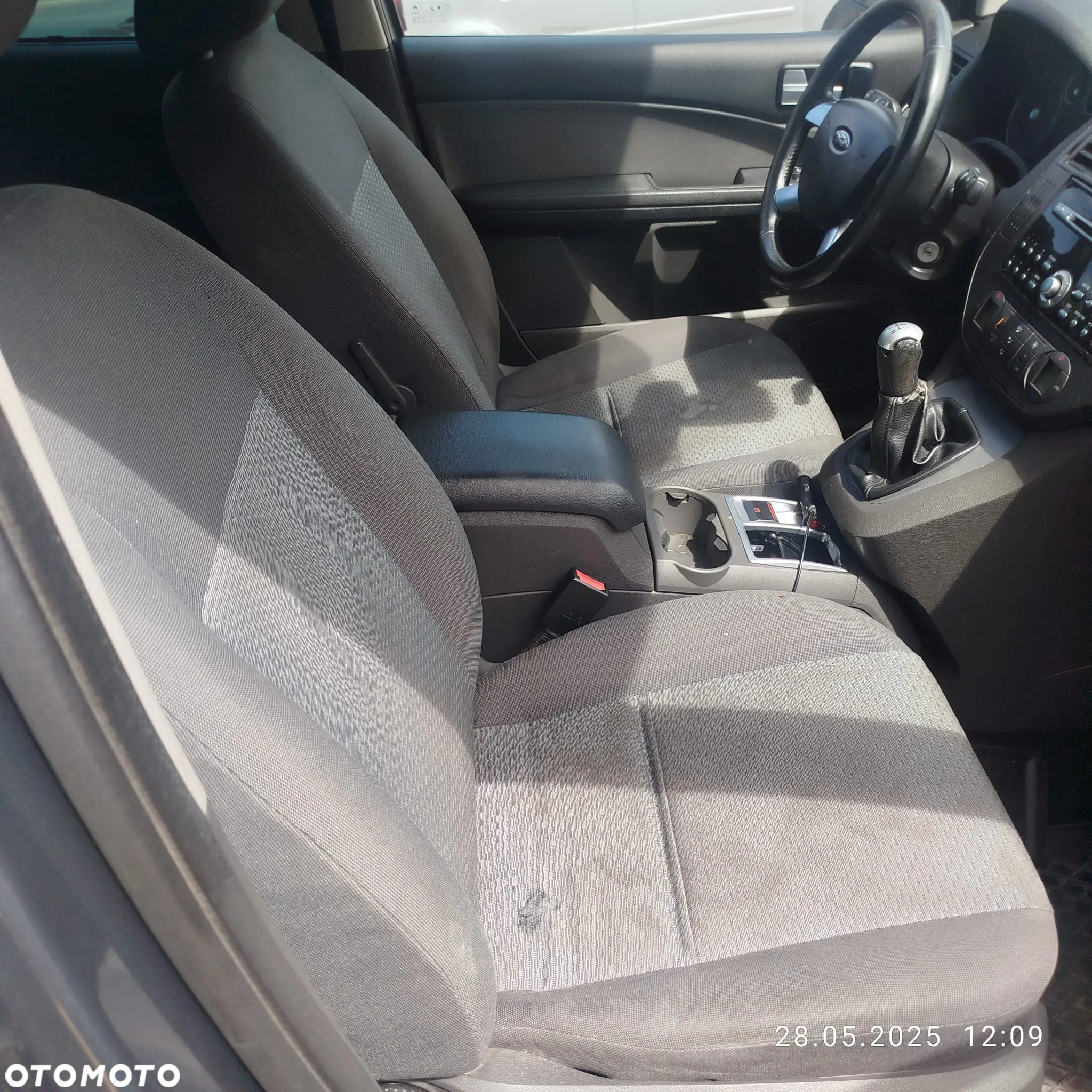 Ford C Max  na części . - 4