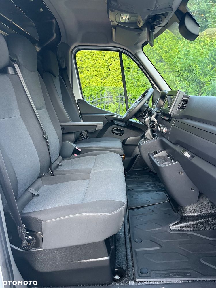 Renault Master - 17