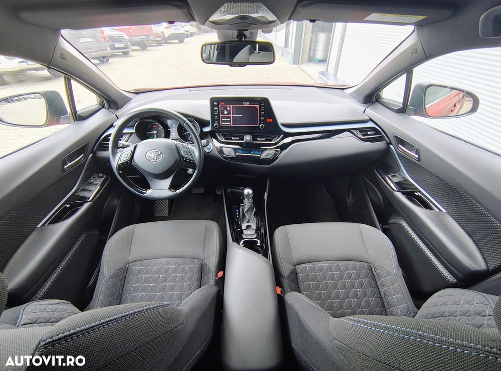 Toyota C-HR 1.8 HSD 122 CP 4x2 CVT Style - 8