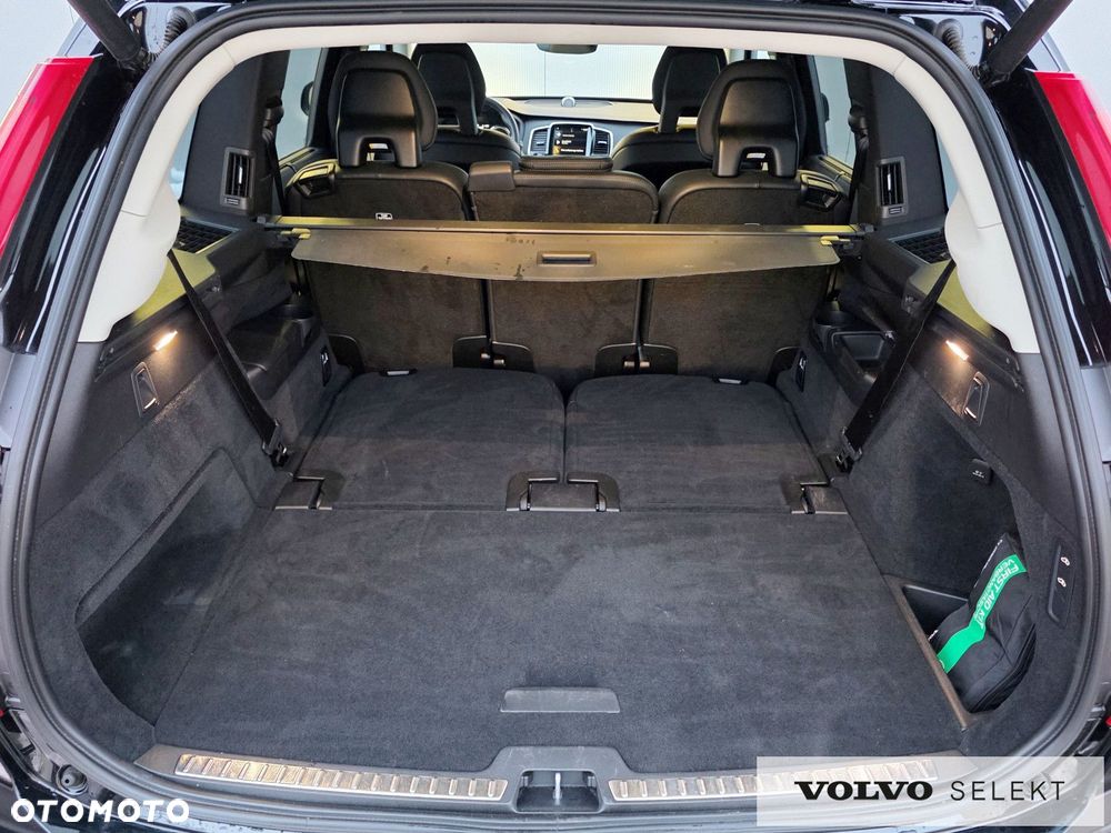 Volvo XC 90 - 18