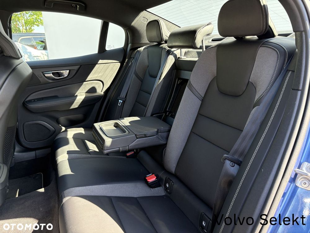 Volvo S60 - 21