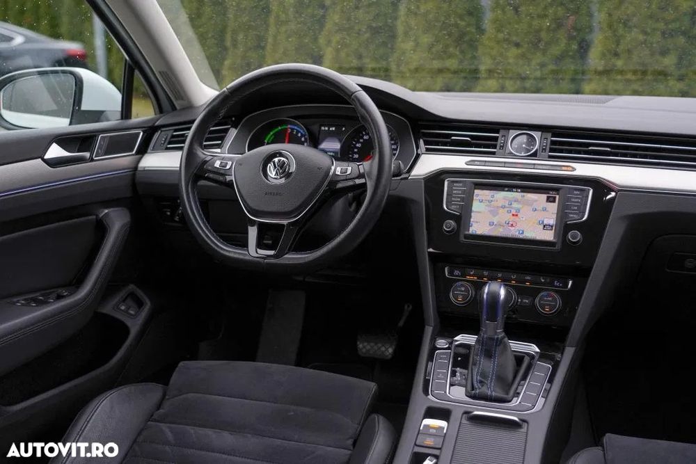 VOLKSWAGEN Passat 2017 — imagine 5