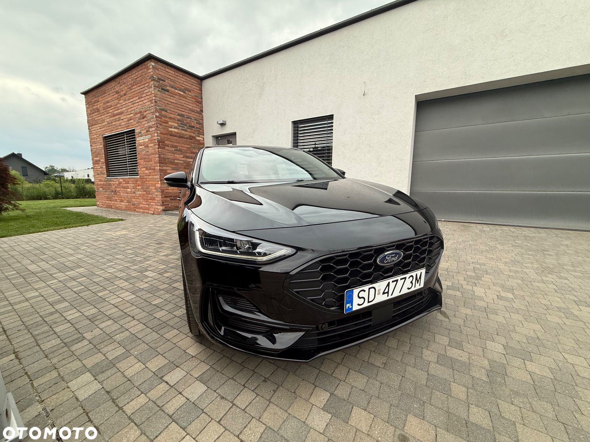 Ford Focus 1.0 EcoBoost mHEV ST-Line X - 1