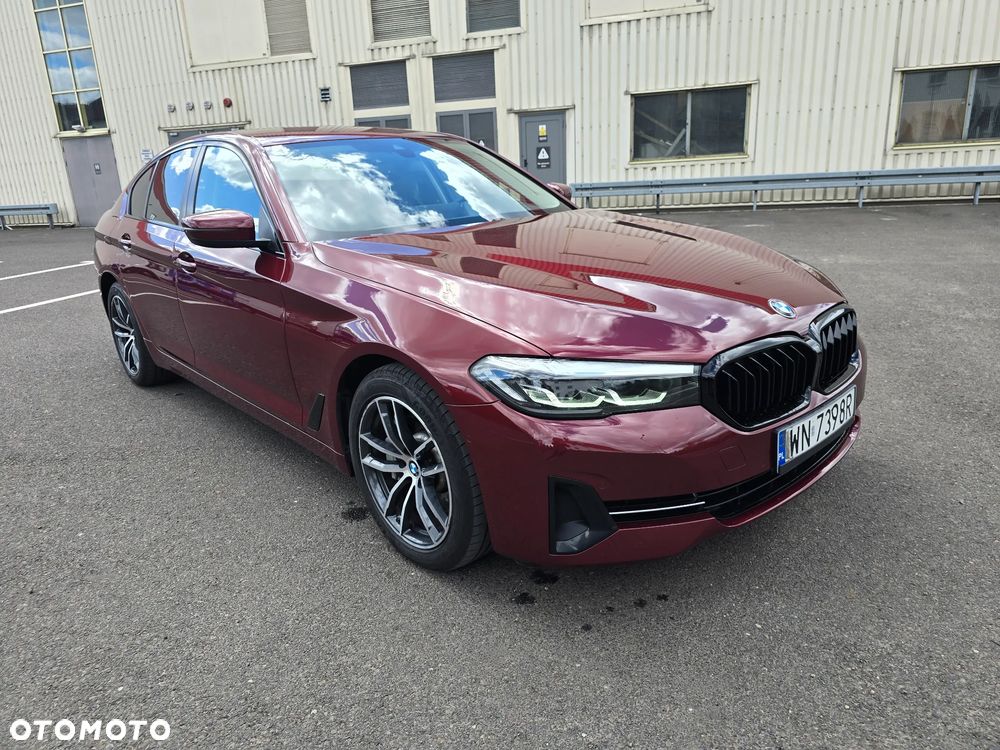 BMW Seria 5 530i xDrive mHEV Luxury Line - 4