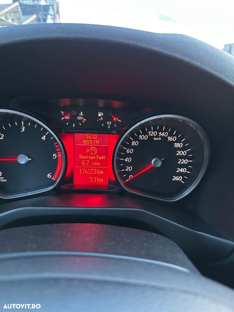 Ford Mondeo 1.6 TDCi Trend - 12