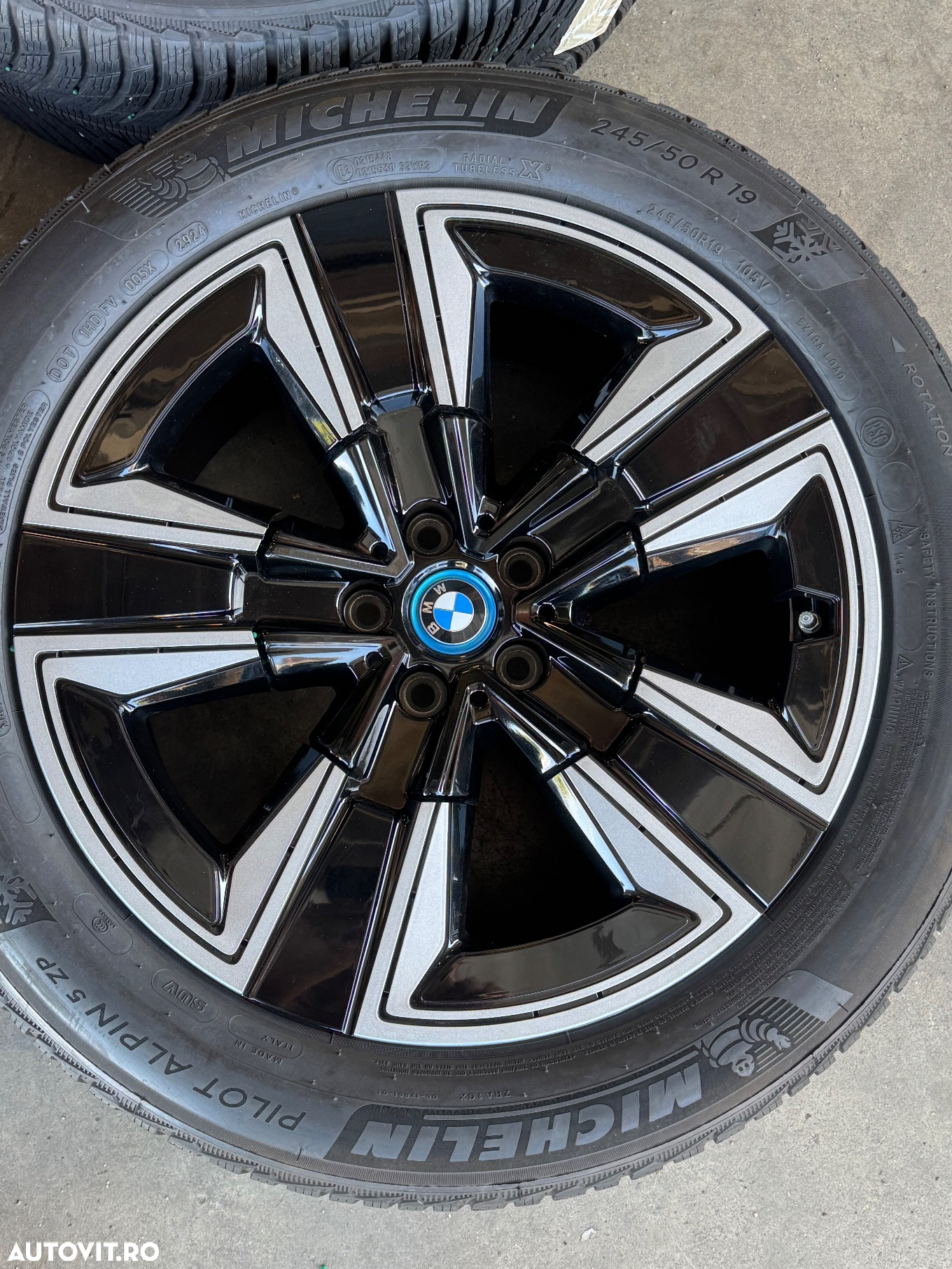 Vând jante originale BMW IX3 pe 19” cu anvelope de iarnă - 4