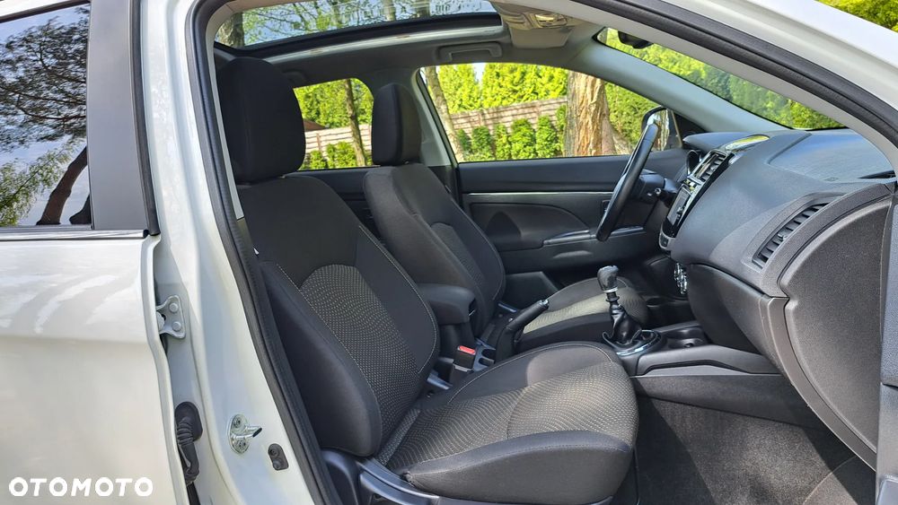 Mitsubishi ASX 1.6 DI-D 4WD Plus - 35
