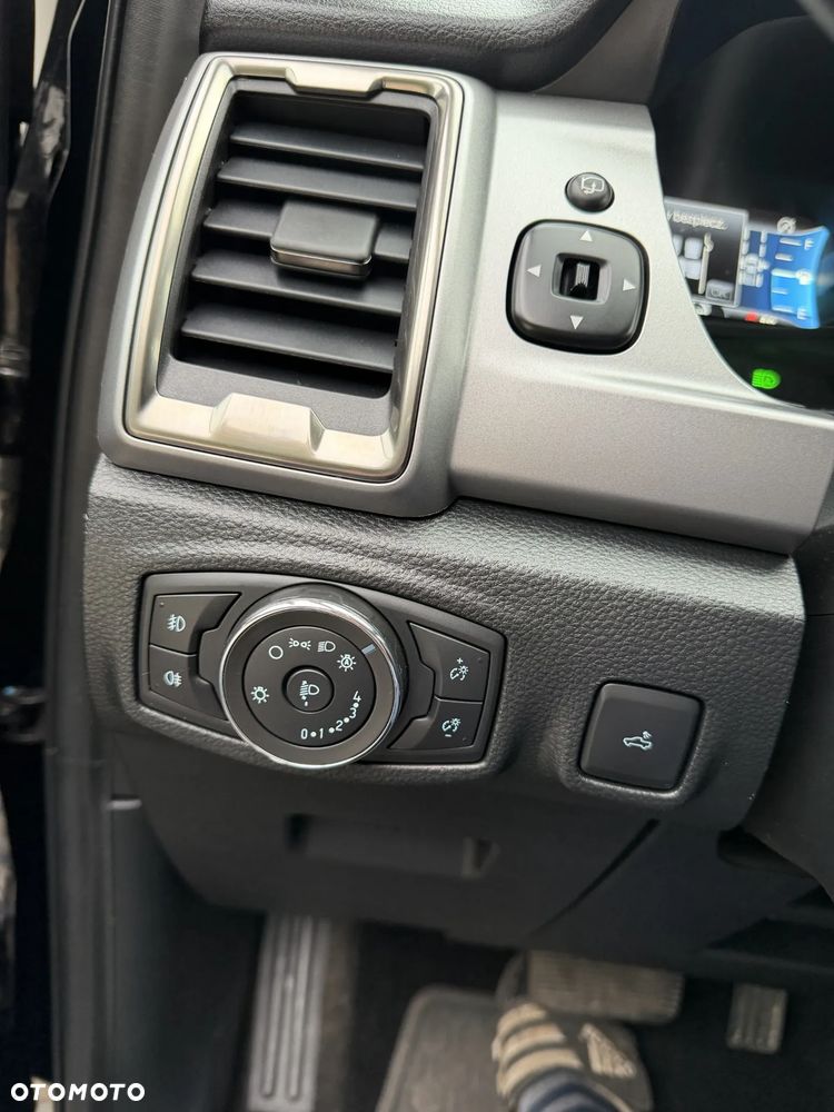 Ford Ranger 2.0 EcoBlue 4x4 DC Limited - 25