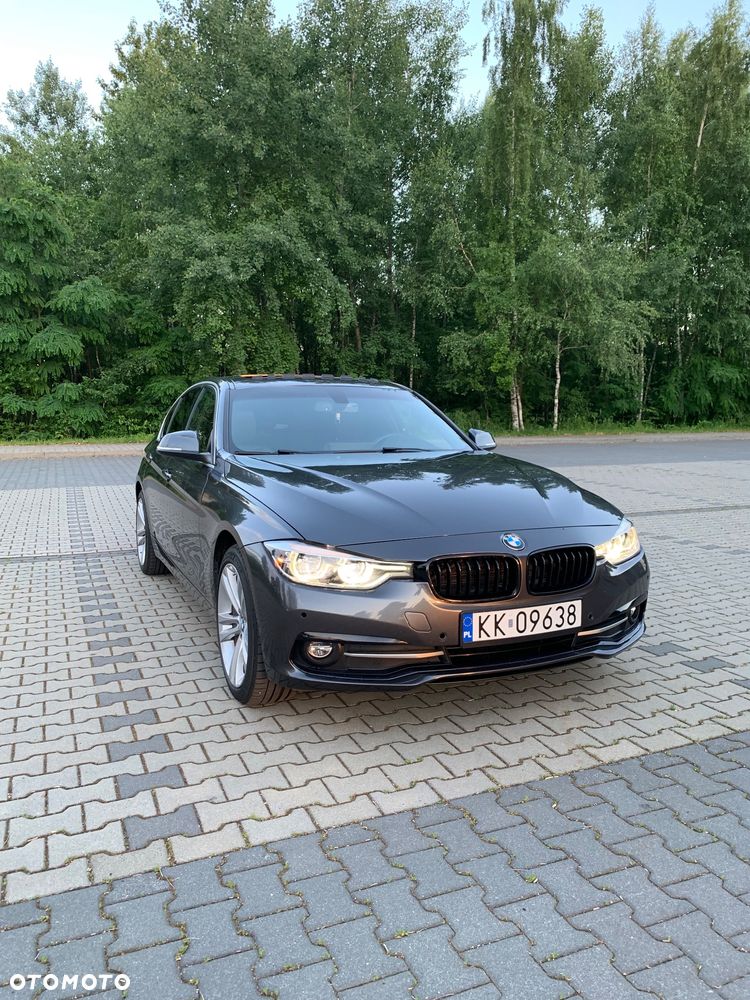 BMW Seria 3 330i GPF xDrive Sport Line Sport - 4