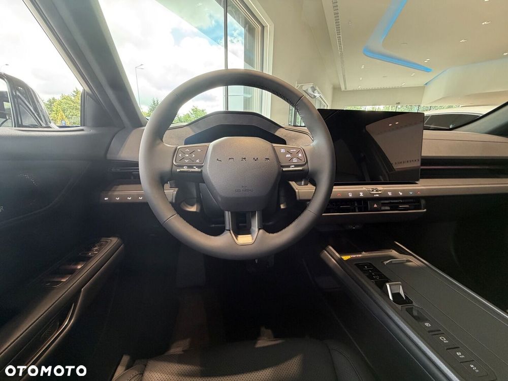Lexus ES - 9