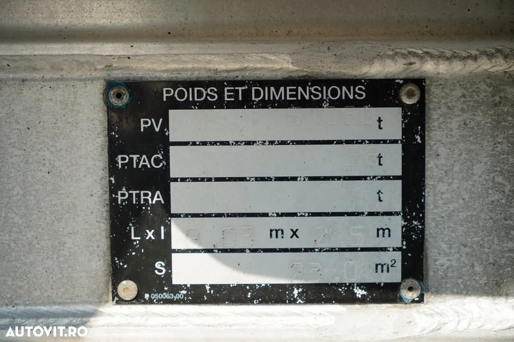Benalu BASCULĂ BENALU / 29 m³ / ALUMINIU / AXĂ RIDICATĂ / GREUTATE: 5.000 KG / JANTE DIN ALIAJ / SAF / PRELATĂ ELECTRICĂ / IMPORTAT - 17