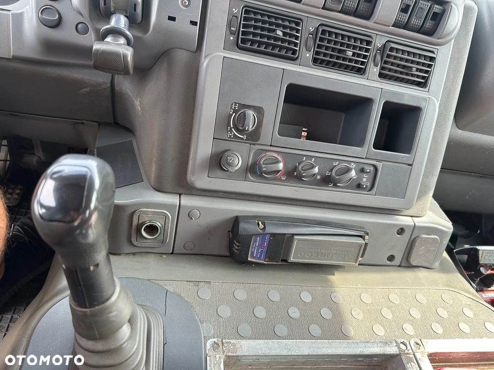 Iveco Eurotrakker 410.EH PALFINGER PK 56002E - 29