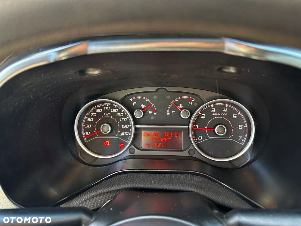 Fiat Doblo - 10