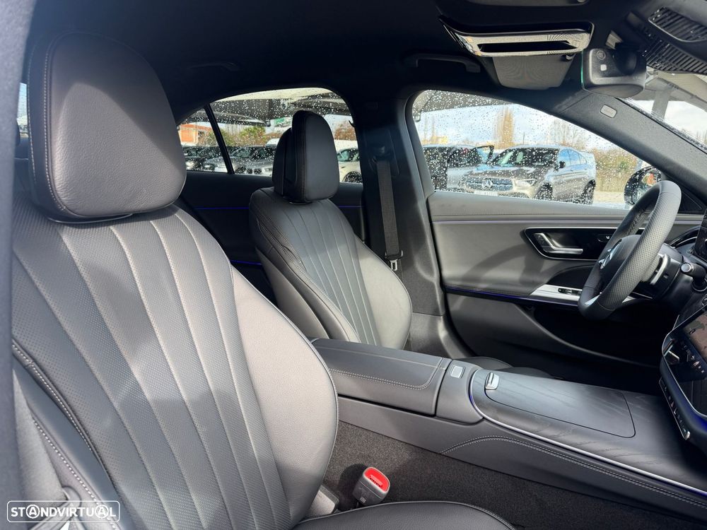 Mercedes-Benz E 220 d AMG Line - 13