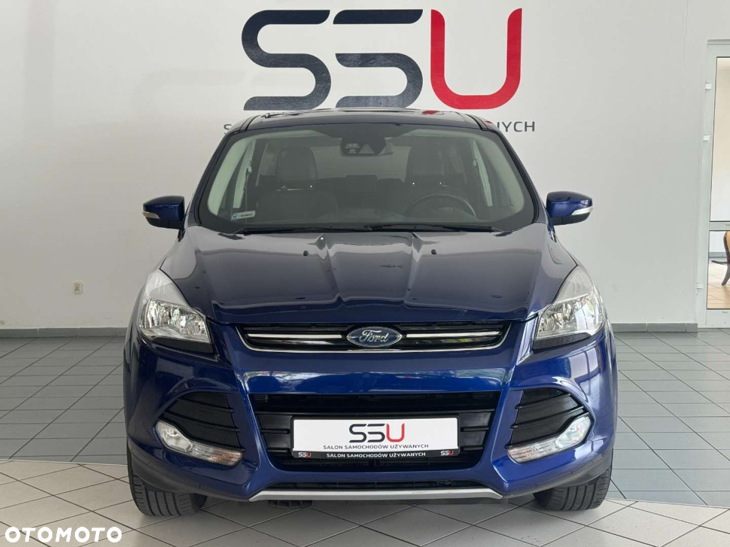 Ford Kuga - 10