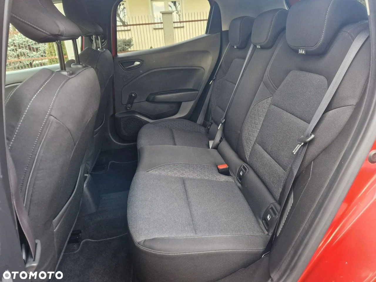 Renault Clio 1.6 E-TECH Intens - 14