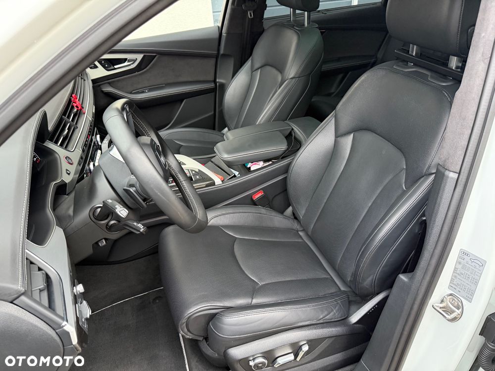 Audi SQ7 4.0 TDI Quattro Tiptronic - 11
