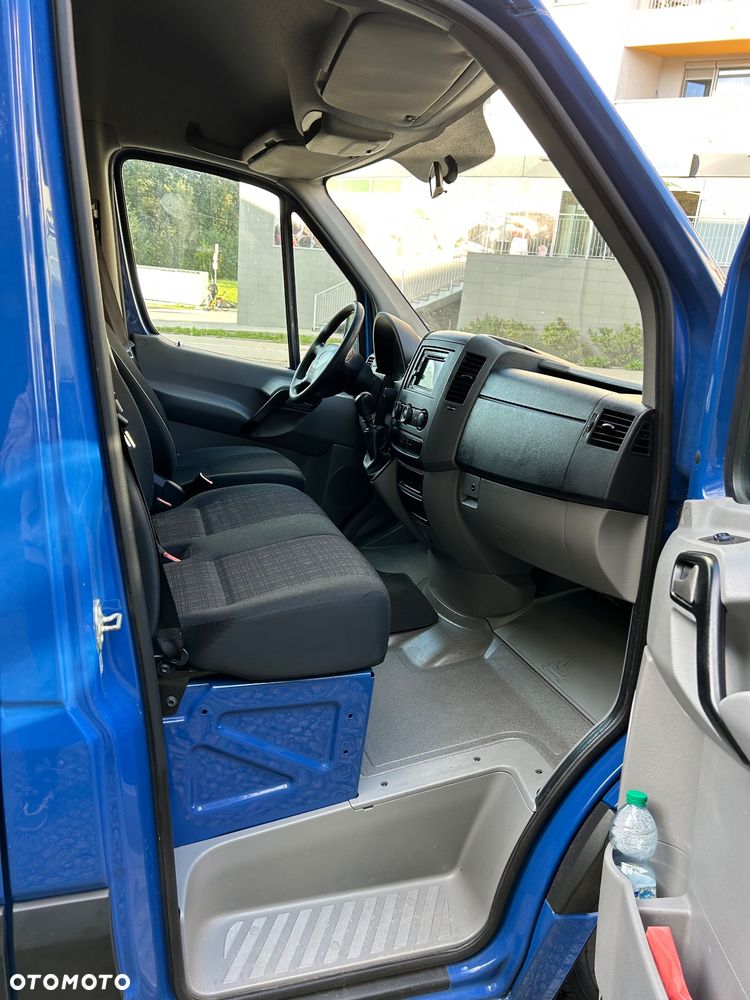 Mercedes-Benz Sprinter - 8