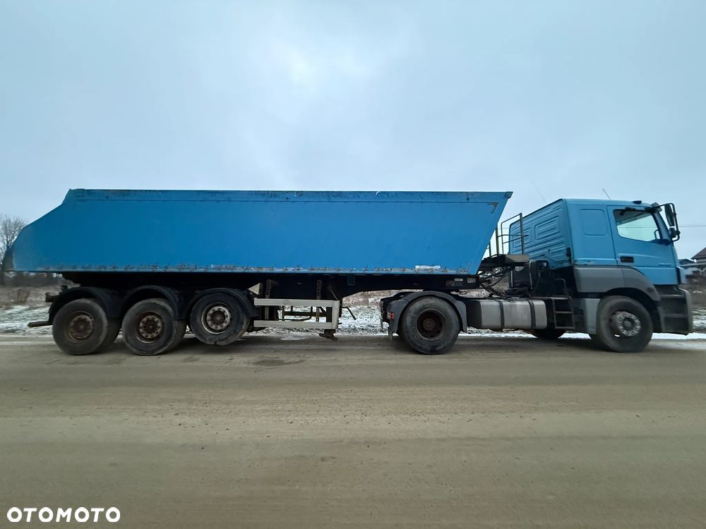 Mercedes-Benz AXOR - 4