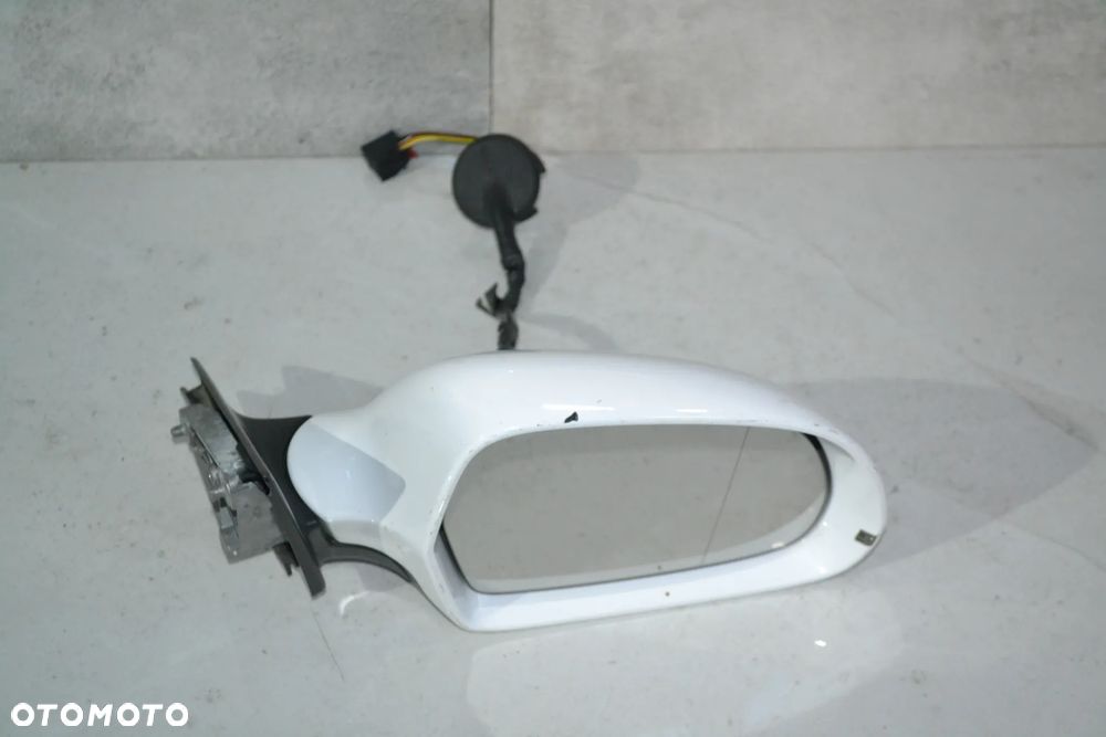 AUDI A3 8P SPORTBACK LIFT LUSTERKO ELEKTRYCZNE PRAWE 6 PIN LY9C - 4
