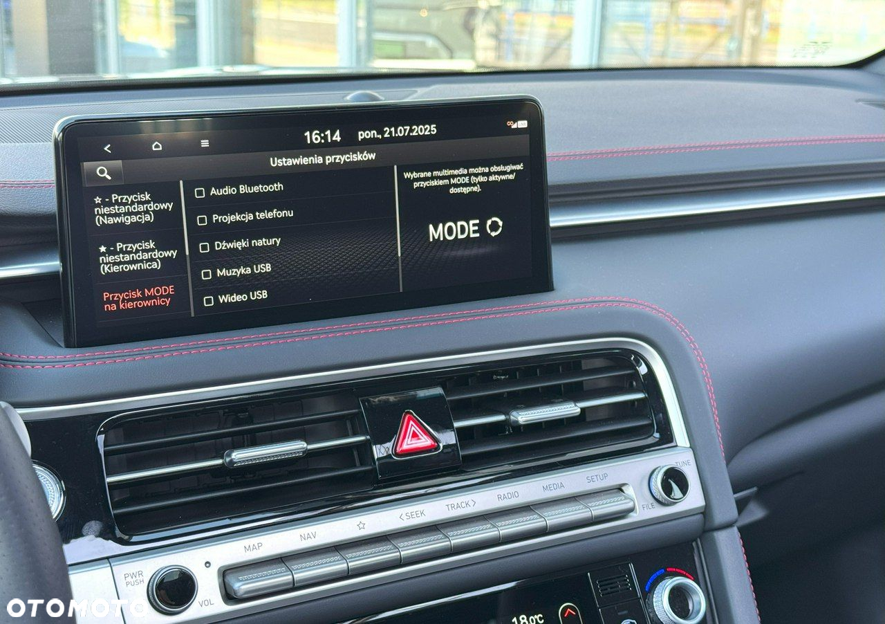 Genesis G70 - 27