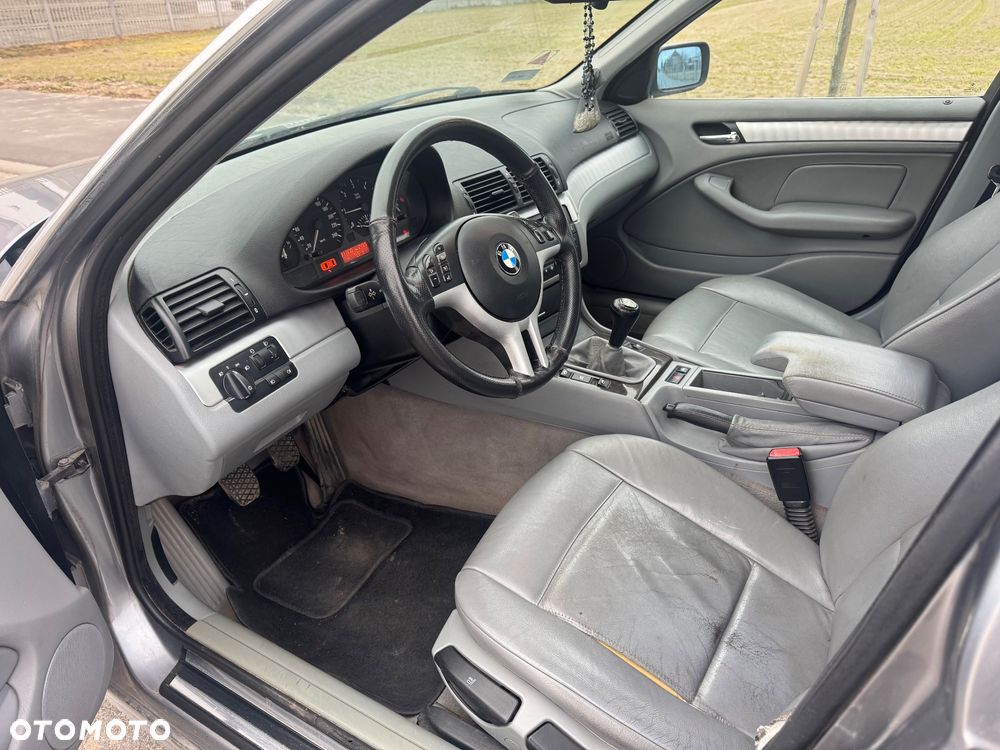BMW Seria 3 330d - 5